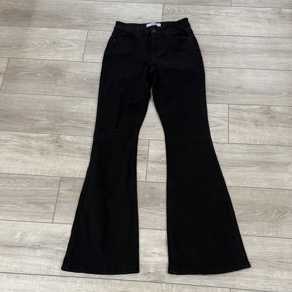 Elegant Black Flare Jeans for Women